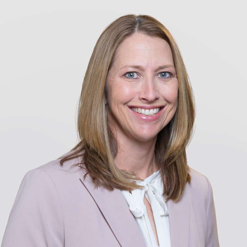 Terri Hoffman Headshot
